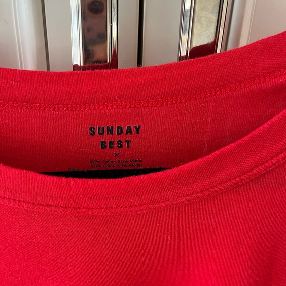 SUNDAY BEST RED EMBROIDERED TEE - Picture 4 of 4